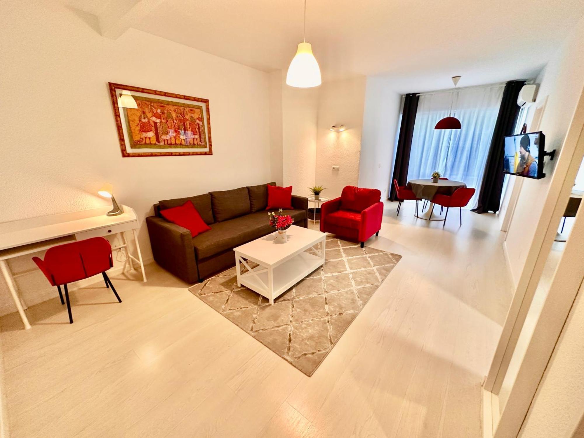 Far Home Gran Via Madrid Ngoại thất bức ảnh