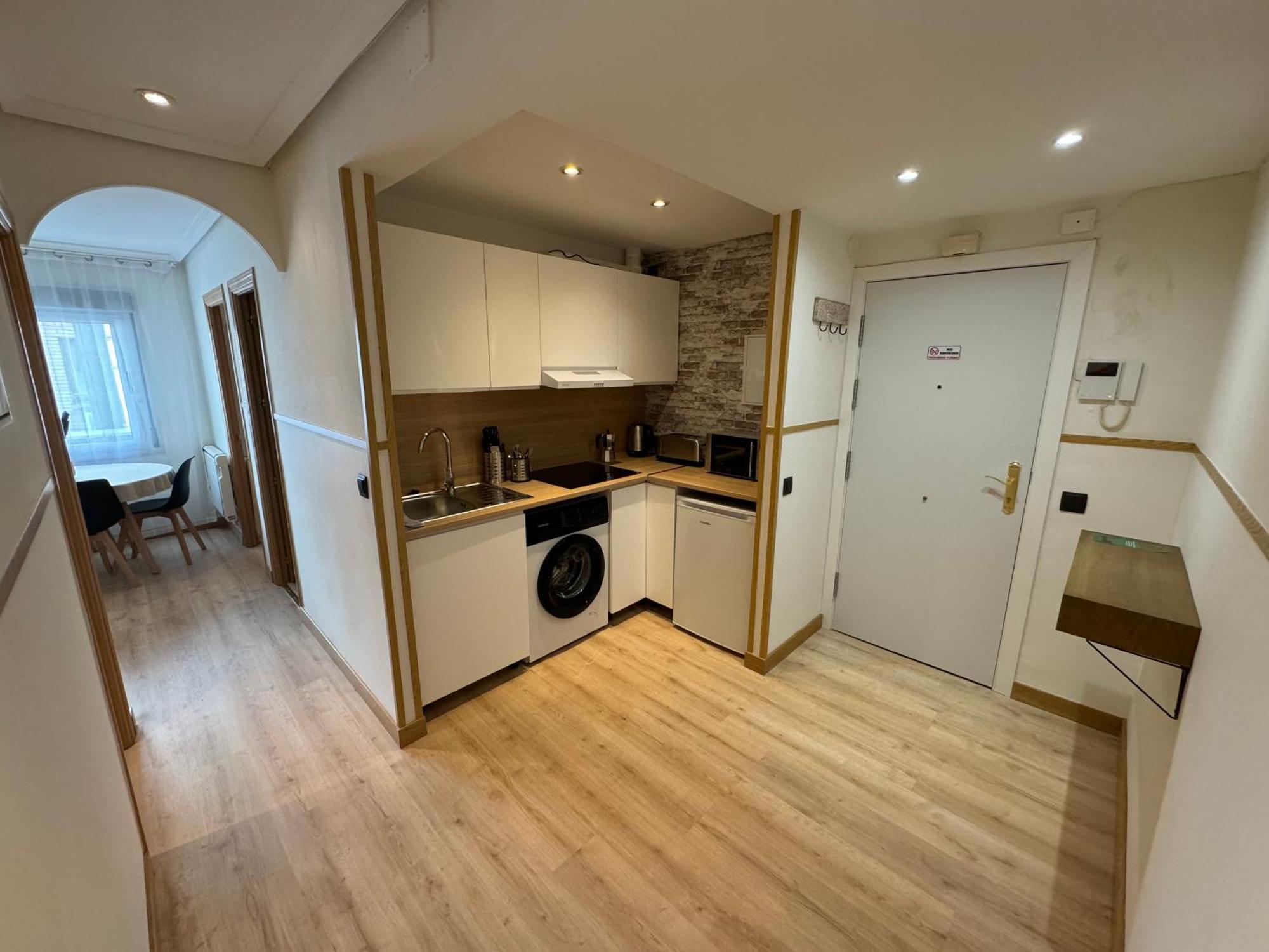 Far Home Gran Via Madrid Ngoại thất bức ảnh